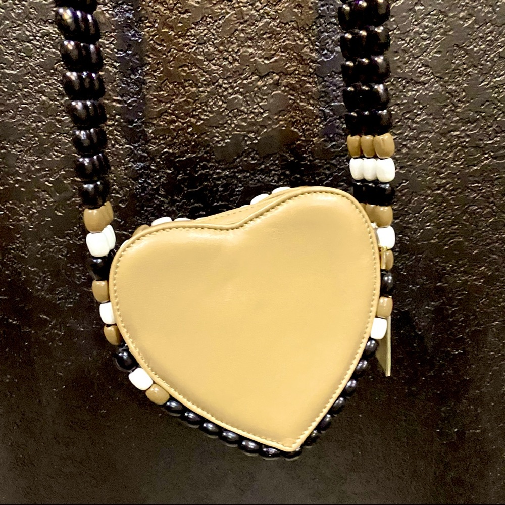 Maje Wooden Bead Black Tan & White Heart Bag NWT - Picture 2 of 16